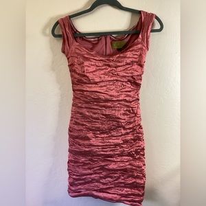 Rouged pink mid dress